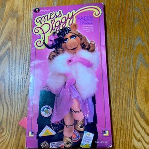 Rare Vintage 80’s miss piggy paperdoll colorforms